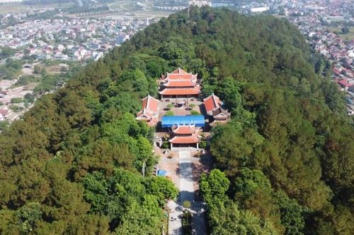 Nét đẹp độc đáo của đền thờ Hoàng đế Quang Trung