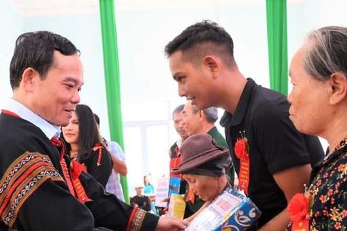 Phó Thủ tướng Trần Lưu Quang dự Ngày hội toàn dân bảo vệ an ninh Tổ quốc tại Đắk Lắk