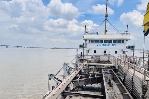 Triển khai nạo vét nhiều dự án luồng hàng hải