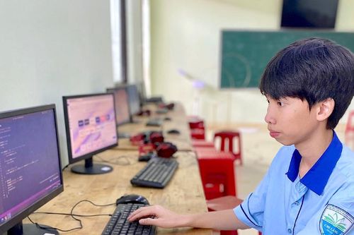 Chuyện về Minh 'mê Tin'