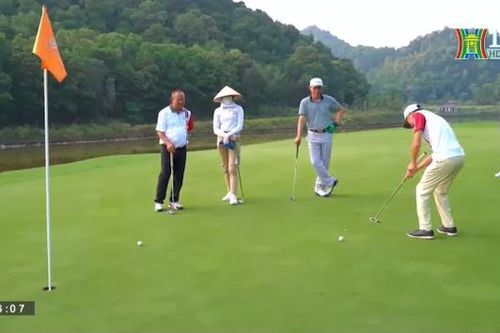 Làm gì để du lịch Golf phát triển?