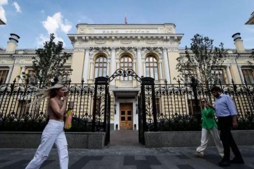 Vì sao người Nga không còn chuộng đồng euro, đô la?