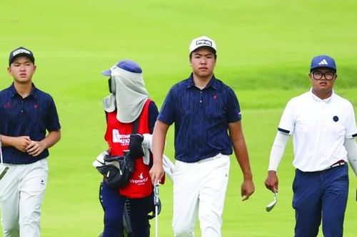 Tình bạn đẹp giữa 'bộ ba pháo thủ' làng golf Việt