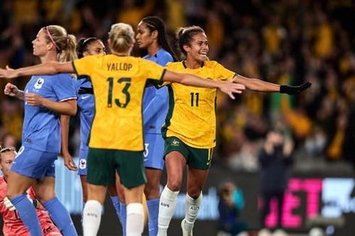 Hài hước: Cựu phó thủ tướng Australia xem nhầm trận chiếu lại tại World Cup 2023