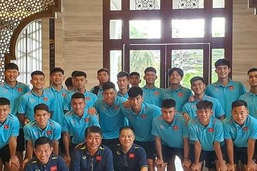 U23 Việt Nam tập buổi đầu tại Thái Lan, gấp rút chuẩn bị cho giải U23 Đông Nam Á 2023