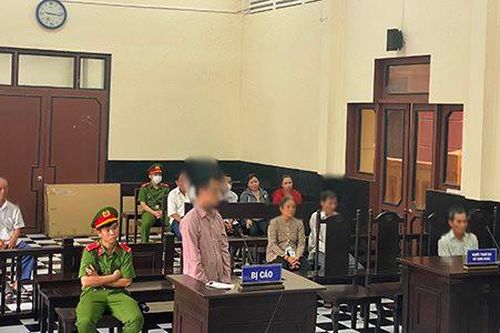 Chích điện giết vợ vì gửi đơn ly hôn