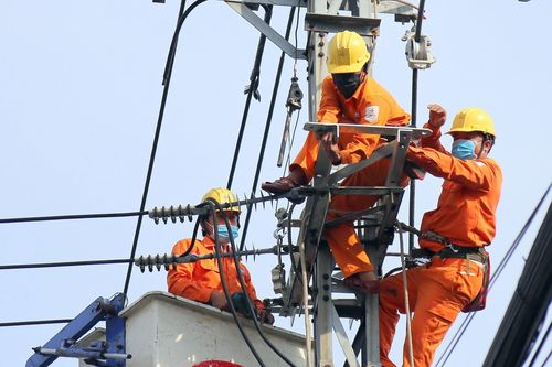 Cần thực hiện cơ chế 'Khoán 10' với ngành điện