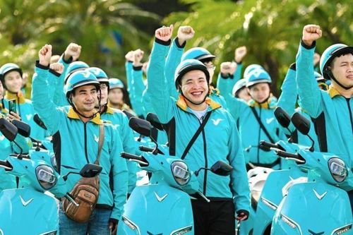 Ra mắt dịch vụ vận chuyển bằng xe máy điện Xanh SM Bike