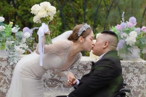 Vụ tai nạn kinh hoàng 6 năm trước và nghị lực phi thường của đôi vợ chồng 9X