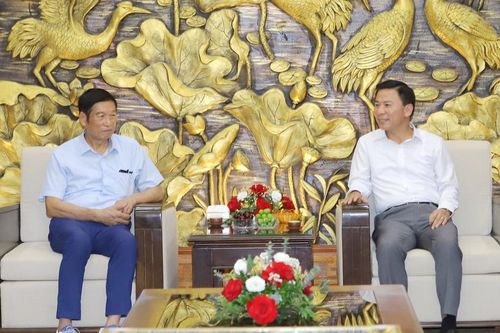 Bí thư Tỉnh ủy Đỗ Trọng Hưng tiếp và làm việc với Chủ tịch Tập đoàn Hoa Lợi