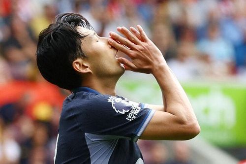 Son Heung-min vô duyên, Tottenham bị cầm hòa 2-2