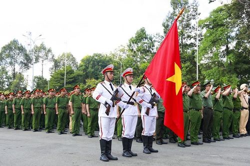 Công an không tổ chức tiếp khách dịp kỷ niệm Ngày truyền thống 19-8