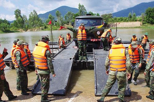 Lực lượng vũ trang chủ động ứng phó thiên tai và cứu nạn, cứu hộ