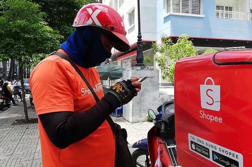 'Cuộc chiến' miễn phí giao hàng trong ngành thương mại điện tử