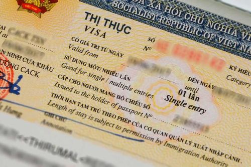 Nâng thời hạn tạm trú với công dân 13 nước, cấp thị thực điện tử cho công dân tất cả các nước từ 15/8/2023