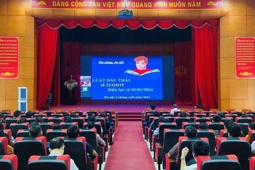 Bệnh viện Hữu nghị Đa khoa nghệ An tổ chức khóa học bồi dưỡng nghiệp vụ đấu thầu cơ bản