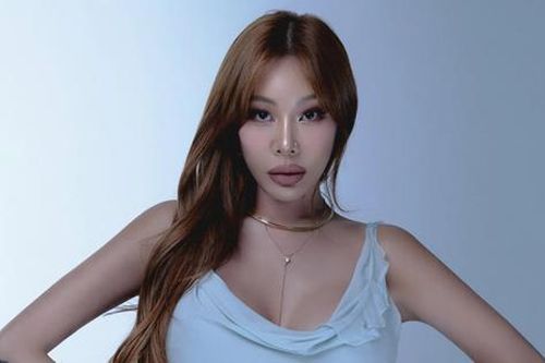 Jessi sắp diễn tại Hà Nội, fan hồ hởi tập 'zoom in, zoom out' để gặp 'chị đại K-Pop'
