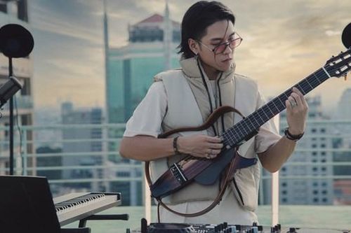 Suboi, JustaTee, Karik ấn tượng với 'nhạc không gian' của rapper 2PILLZ