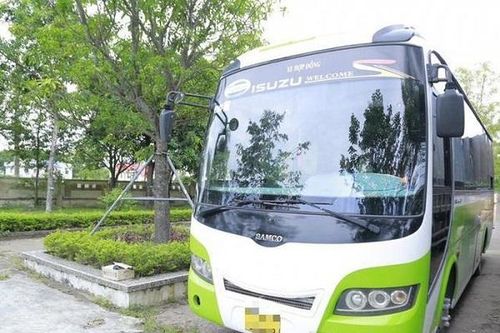 Xử phạt tài xế dùng bằng giả để hành nghề lái xe khách