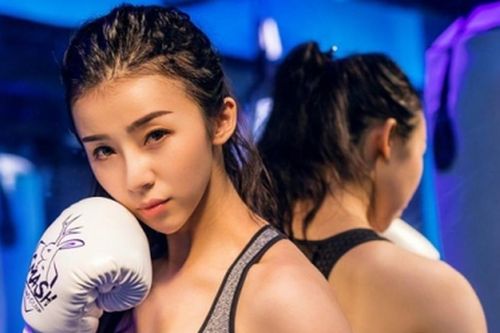 Profile đỉnh của nữ MC thể thao cao 1,8m, được mệnh danh 'mỹ nhân đẹp nhất Châu Á'