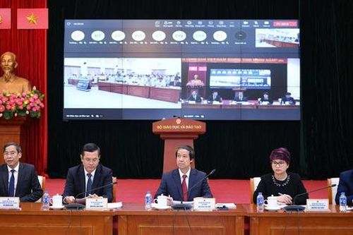 Bộ GD&ĐT đang kiến nghị một số chính sách ưu tiên với khối trường ngoài công lập