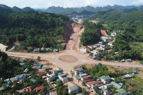 Dân than đền bù không thỏa đáng