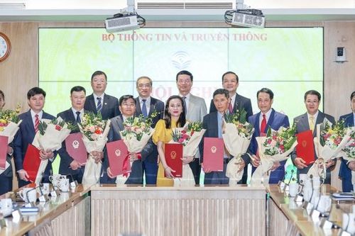 Bộ Thông tin và Truyền thông công bố các quyết định về công tác cán bộ