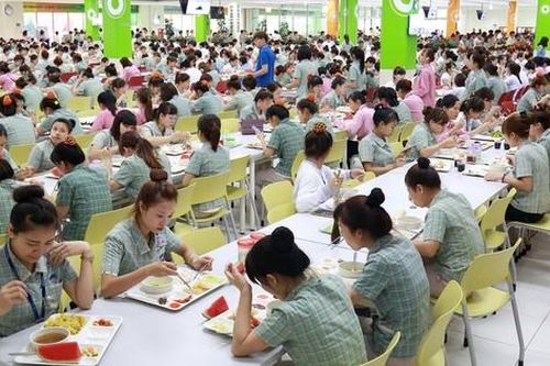 Mức thu nhập của công nhân tăng quá chậm