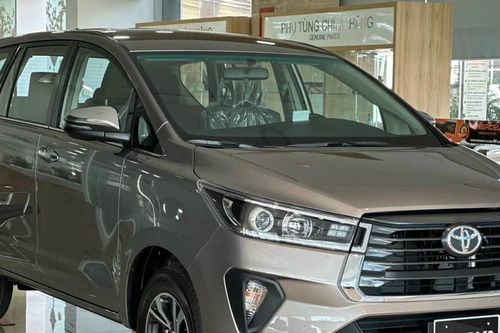 Xe MPV tháng 7: Xpander lên đỉnh, Innova lần đầu vượt Stargazer