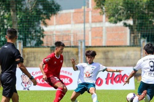 VCK U15 Quốc gia 2023: HAGL, SLNA vào tứ kết