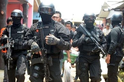 Indonesia bắt nghi can ủng hộ IS âm mưu tấn công trụ sở cảnh sát