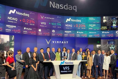 Lễ rung chuông niêm yết mã cổ phiếu của VinFast trên sàn chứng khoán Nasdaq