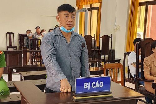 Lãnh 18 năm tù do giết chết người tình vì ghen