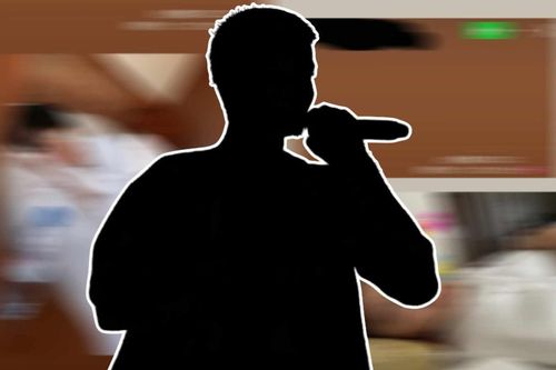 Xôn xao nam ca sĩ nổi tiếng lộ ảnh trong khách sạn cùng fan nữ hơn 12 tuổi