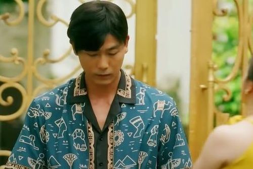 'Làng trong phố': Cặp vợ chồng xuất hiện gây thích thú vì là diễn viên quen mặt của VTV