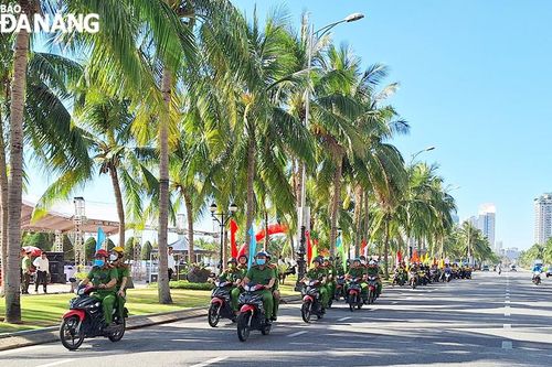 Ra mắt mô hình 'Phối hợp tuần tra bảo đảm an ninh trật tự du lịch biển'