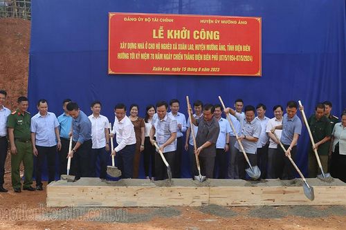 Khởi công xây dựng nhà ở cho hộ nghèo, hộ cận nghèo xã Xuân Lao