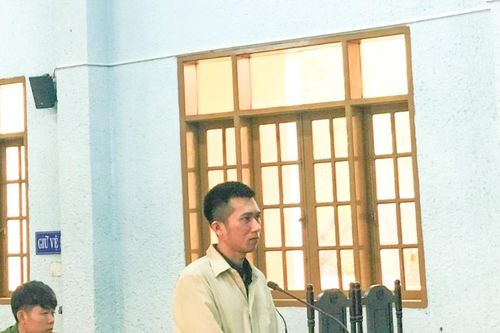 Lãnh án giết người từ việc gọi điện thoại không bắt máy