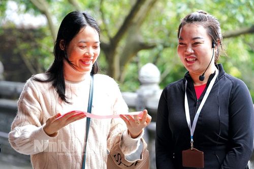 Con người văn hóa làm nên giá trị thương hiệu du lịch Ninh Bình