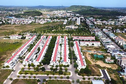 Thành phố Quảng Ngãi: Điều chỉnh cục bộ quy hoạch, chuyển đất cơ quan thành đất thương mại