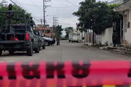 Mexico: Phát hiện 13 thi thể trong tủ đông