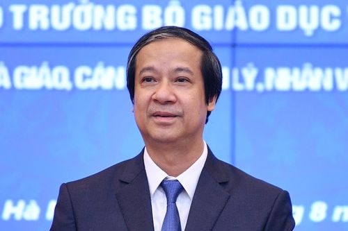 Bộ trưởng GD&ĐT nhận lỗi chưa làm cho xã hội hiểu ngành Giáo dục