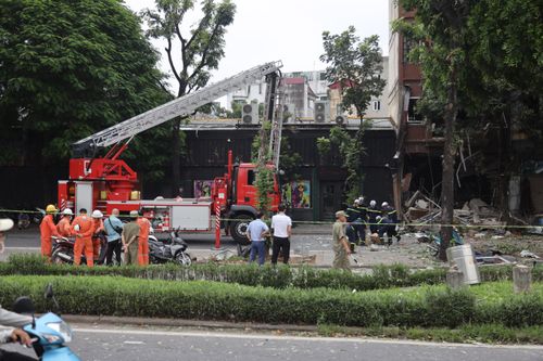 Nổ bình gas khiến 4 người bị thương ở Hà Nội: Xác định nguyên nhân ban đầu