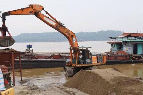 Xử lý vi phạm đê điều: Đừng 'bắt cóc bỏ đĩa'