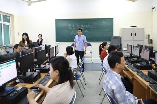 Điều chỉnh mã ngành và nội dung ôn tập một số nhóm ngành vòng 2 kỳ tuyển dụng công chức, viên chức Hà Nội