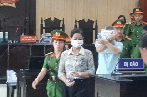Xét xử cựu Giám đốc Sở GD&ĐT tỉnh Thanh Hóa cùng các thuộc cấp