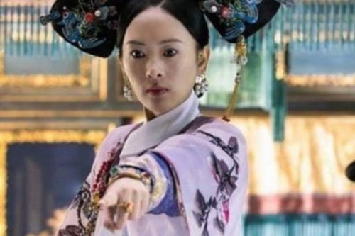 Tại sao phi tần có thể đánh nhưng tuyệt đối không được mắng cung nữ?