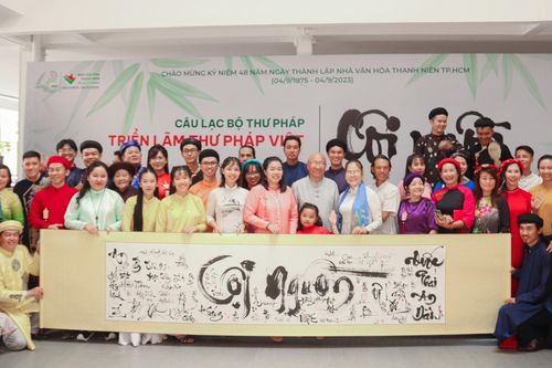 Triển lãm thư pháp Việt với chủ đề 'Cội nguồn'