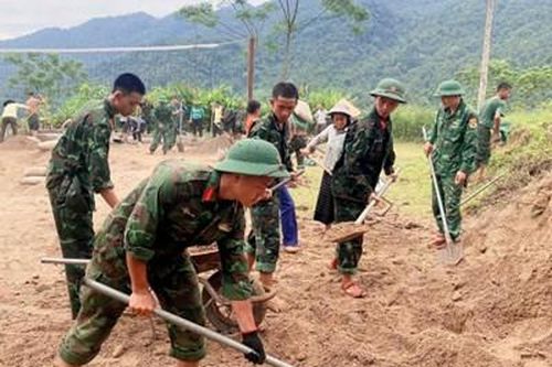 Giúp dân vùng biên xứ Nghệ