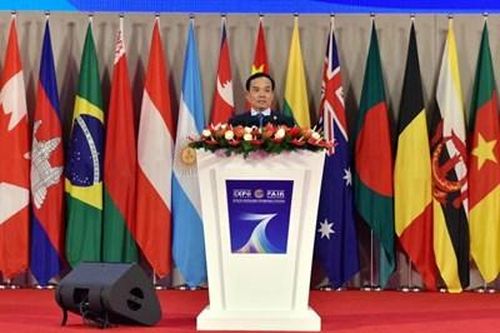 Trung Quốc coi trọng phát triển quan hệ láng giềng hữu nghị với Việt Nam